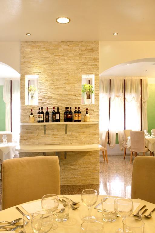 מונטה קטיני טרמה Vintage Hotel מראה חיצוני תמונה