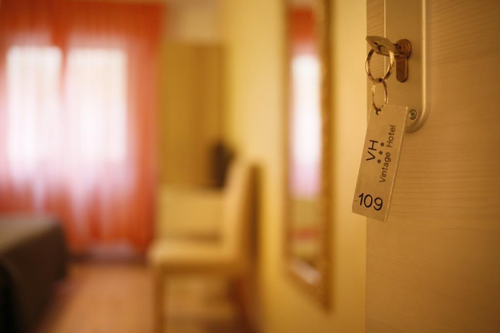 מונטה קטיני טרמה Vintage Hotel מראה חיצוני תמונה